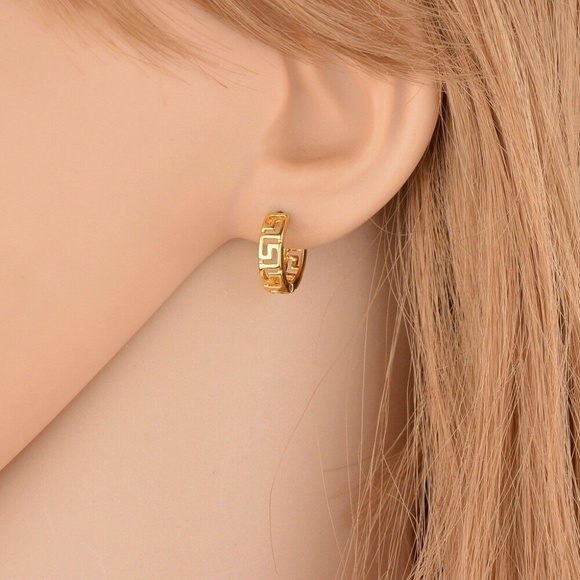 Woman Fashion Gold Sculpture Earrings NHBQ0869 - Picture 2 of 3